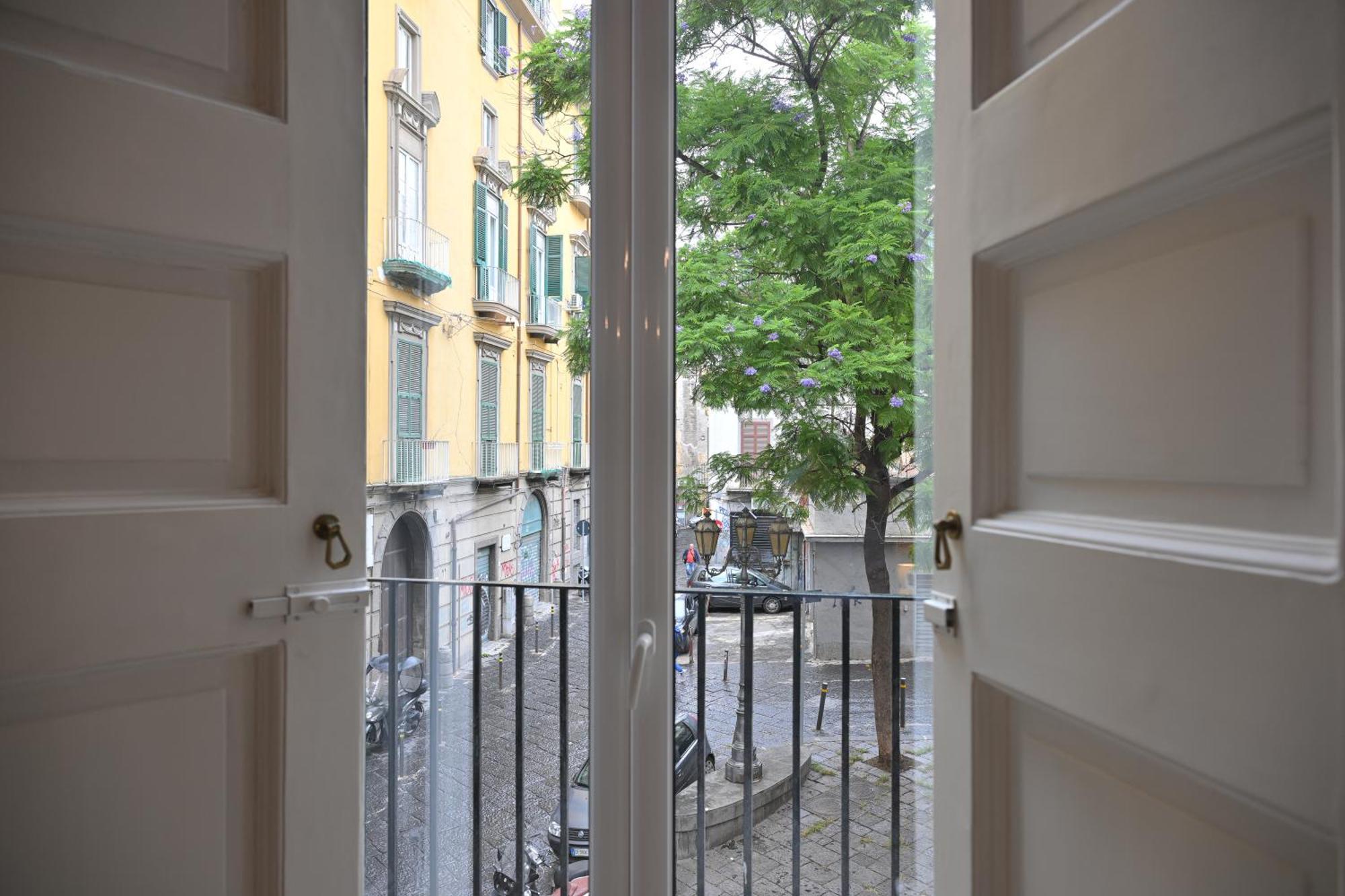Toledo 424 Suite Napoli Ngoại thất bức ảnh